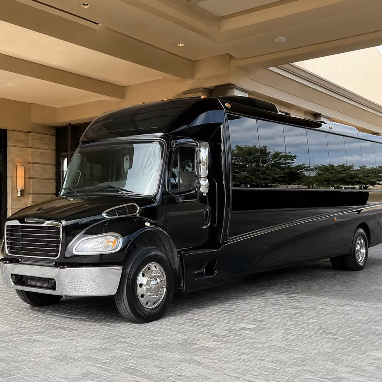 35 passenger minibus