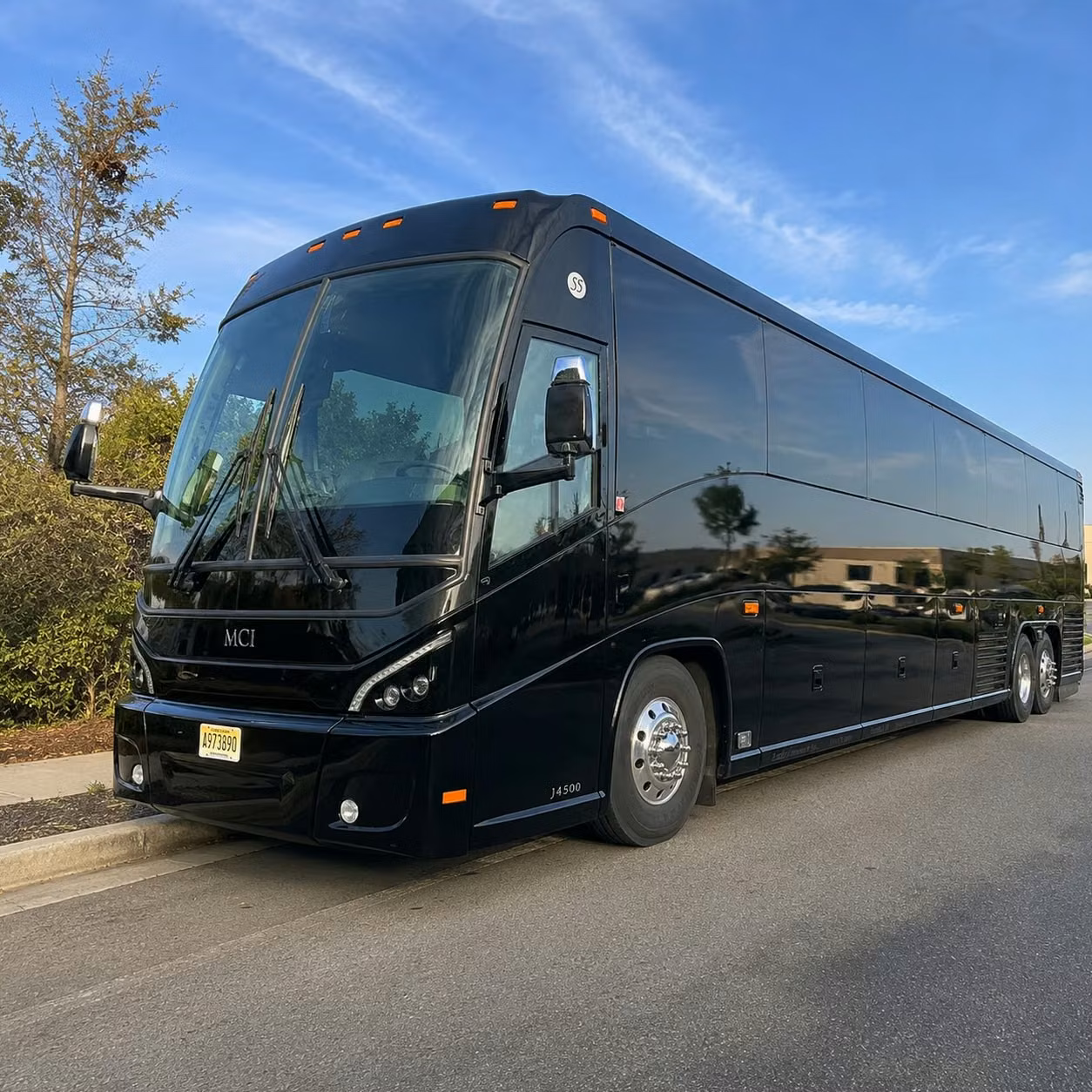 daily commuter shuttle services for layton businesses and corporate campuses