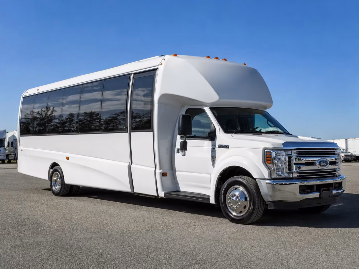 minibus rentals in layton keep smaller prom groups comfortable and on budget