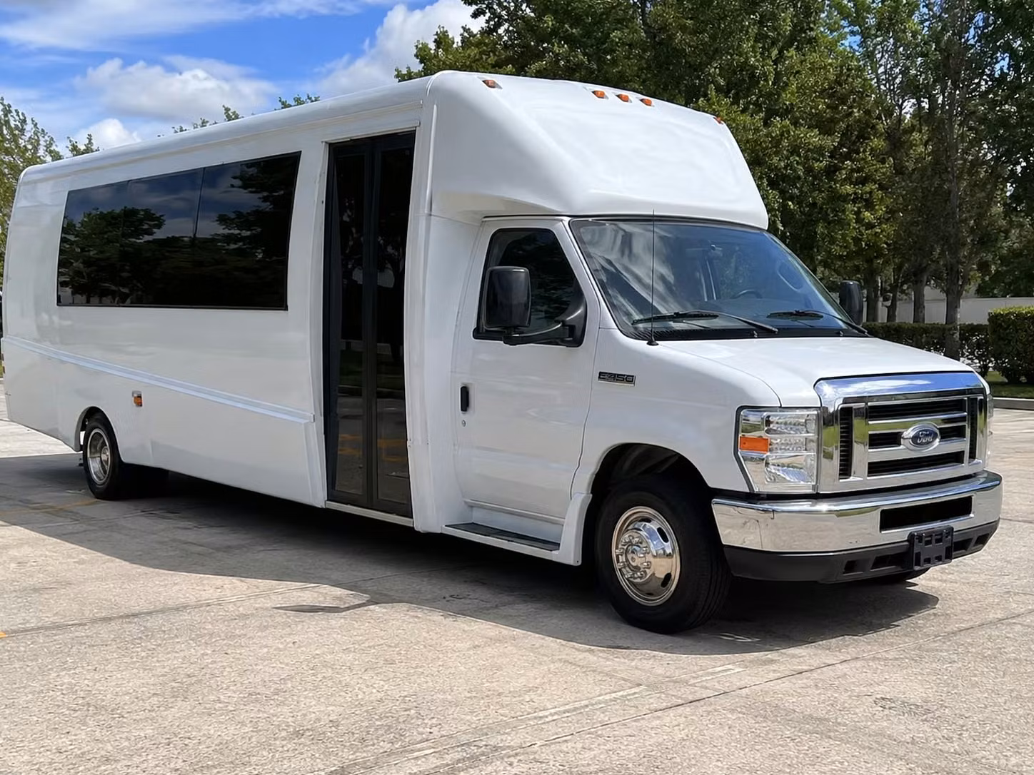 prom night party buses in layton make the ride part of the celebration